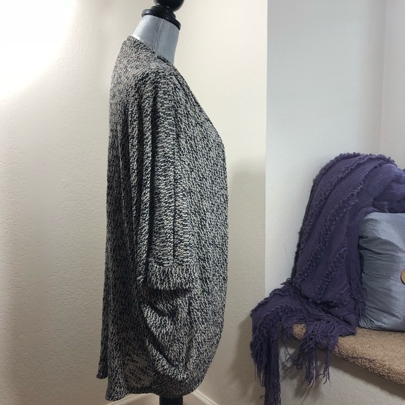 Nordstroms Brand Painted Threads Cardigan - Picture 2 of 6